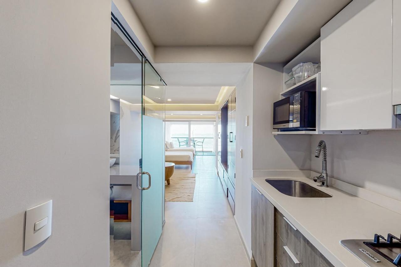 Harbor 171 Oceanfront Residences #3009 푸에르토 발라타 외부 사진